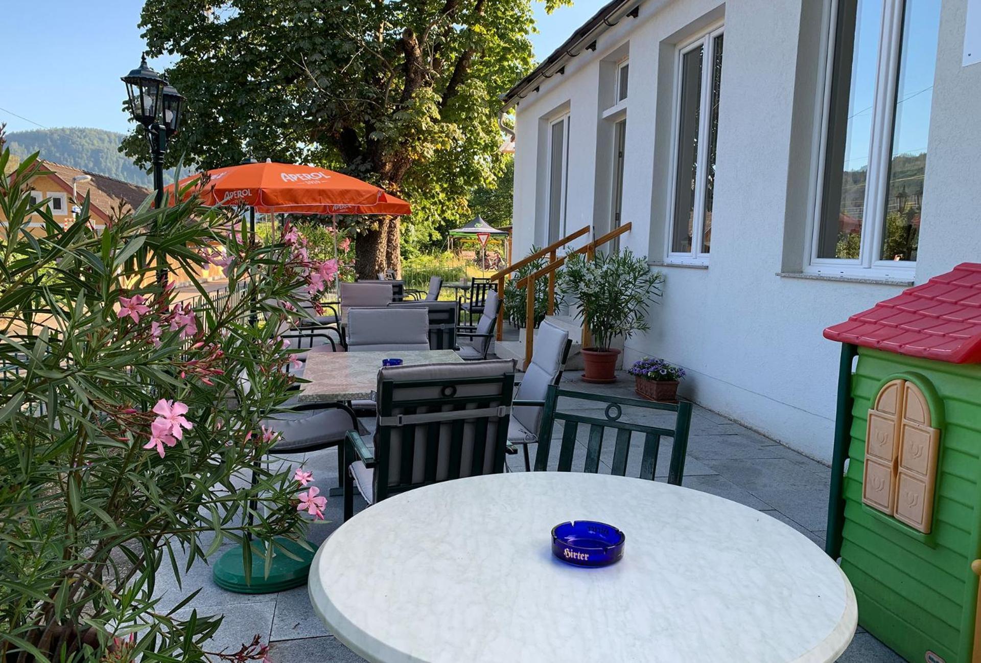 Gaestehaus Leo Bodensdorf Buitenkant foto